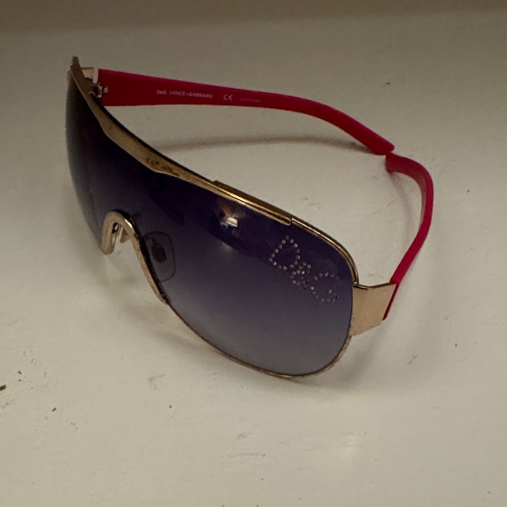 Dolce & Gabbana Women's Hot Pink Sunglasses, Early 2000s - Picture 14 of 15
